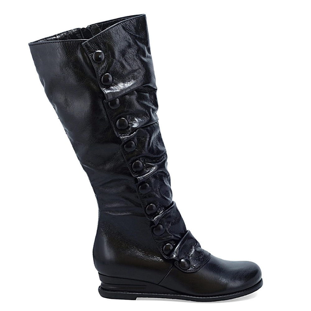 ISO Miz Mooz bloom boots